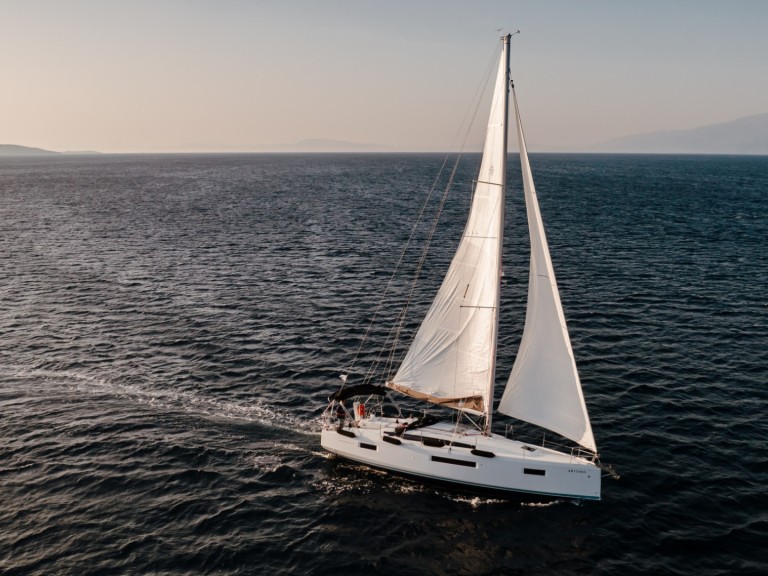 Jeanneau Sun Odyssey 410 charter bareboat or captained in  Volos