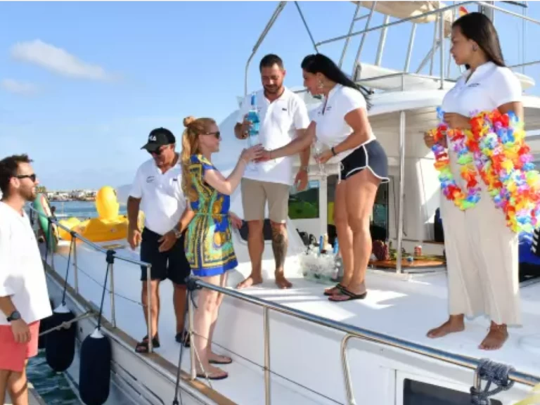 Lagoon Lagoon 43 Power in Torrevieja on SamBoat