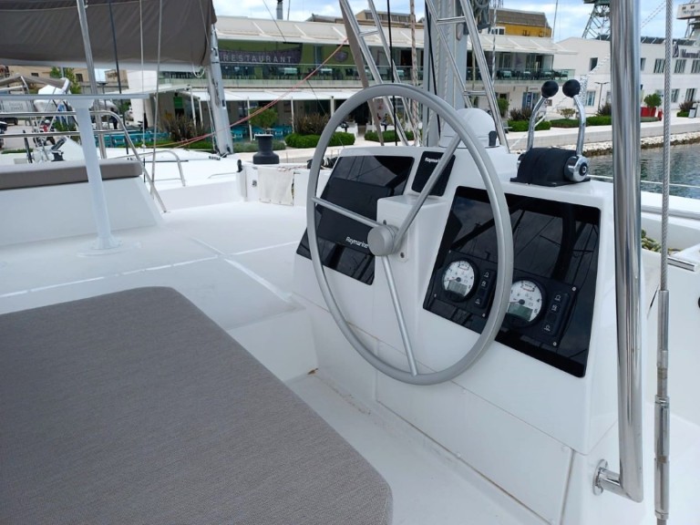 Catamaran rental with or without captain Bali Trogir