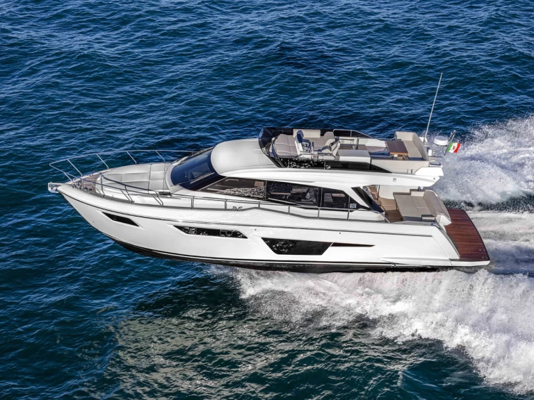 Yacht charter Podstrana cheap Ferretti Yachts 500