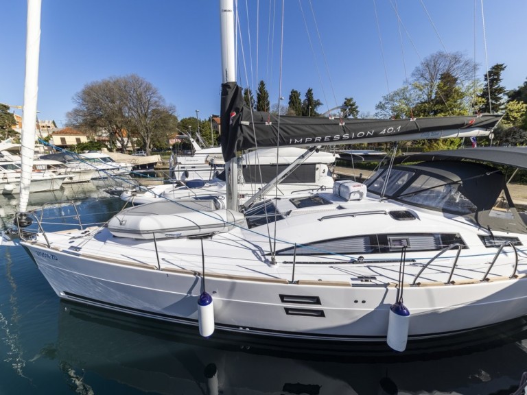 Sailboat rental in Zadar - Elan Impression 40.1