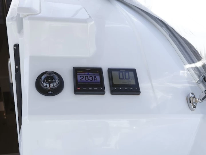 Boat rental Bénéteau Oceanis 30.1 in Kaštela on Samboat