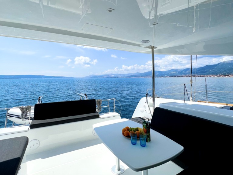 Lagoon Lagoon 40 in Kaštela on SamBoat