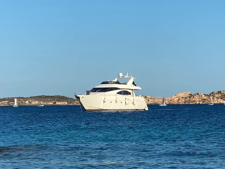 Azimut 70 Seajet charter bareboat or captained in  Palma de Mallorca