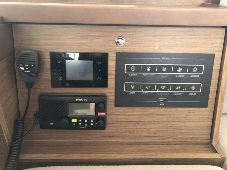 Yacht charter Rogoznica cheap Lagoon 40