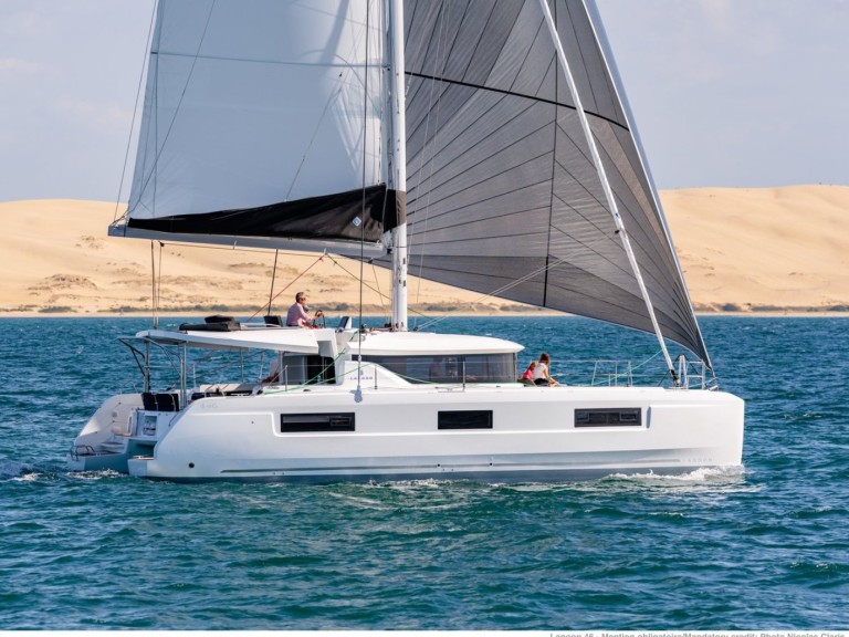 Catamaran rental with or without captain Lagoon Sukošan