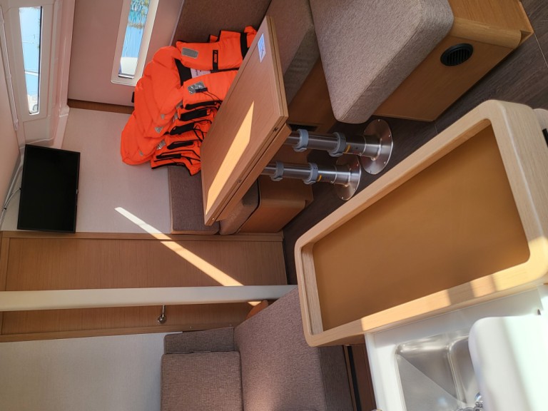 Rent a Jeanneau Sun Odyssey 410 Biograd na Moru