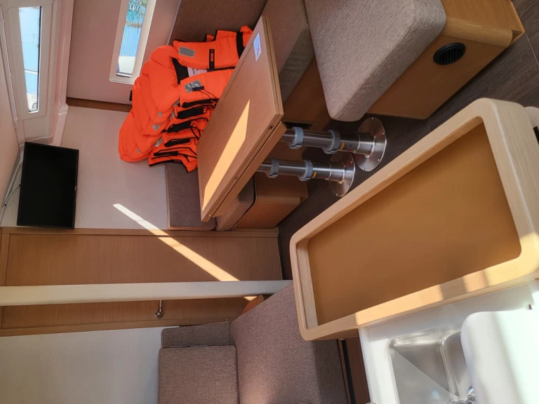 Rent a Jeanneau Sun Odyssey 410 Biograd na Moru