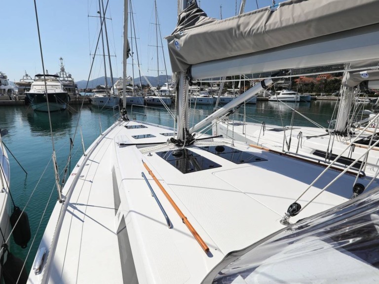 Sailboat rental with or without captain Hanse Šibenik