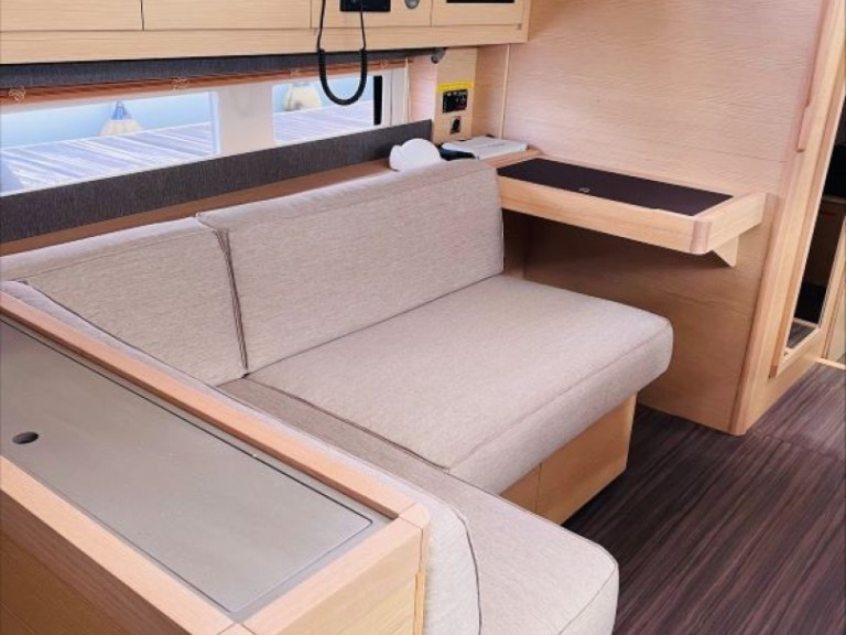 Rent a Dufour Dufour 530 Road Town