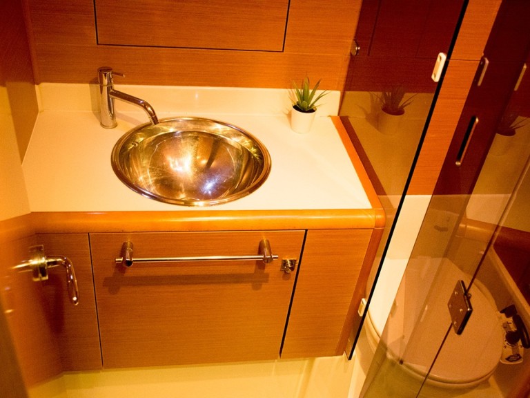 Yacht charter Lefkáda cheap Sun Odyssey 439