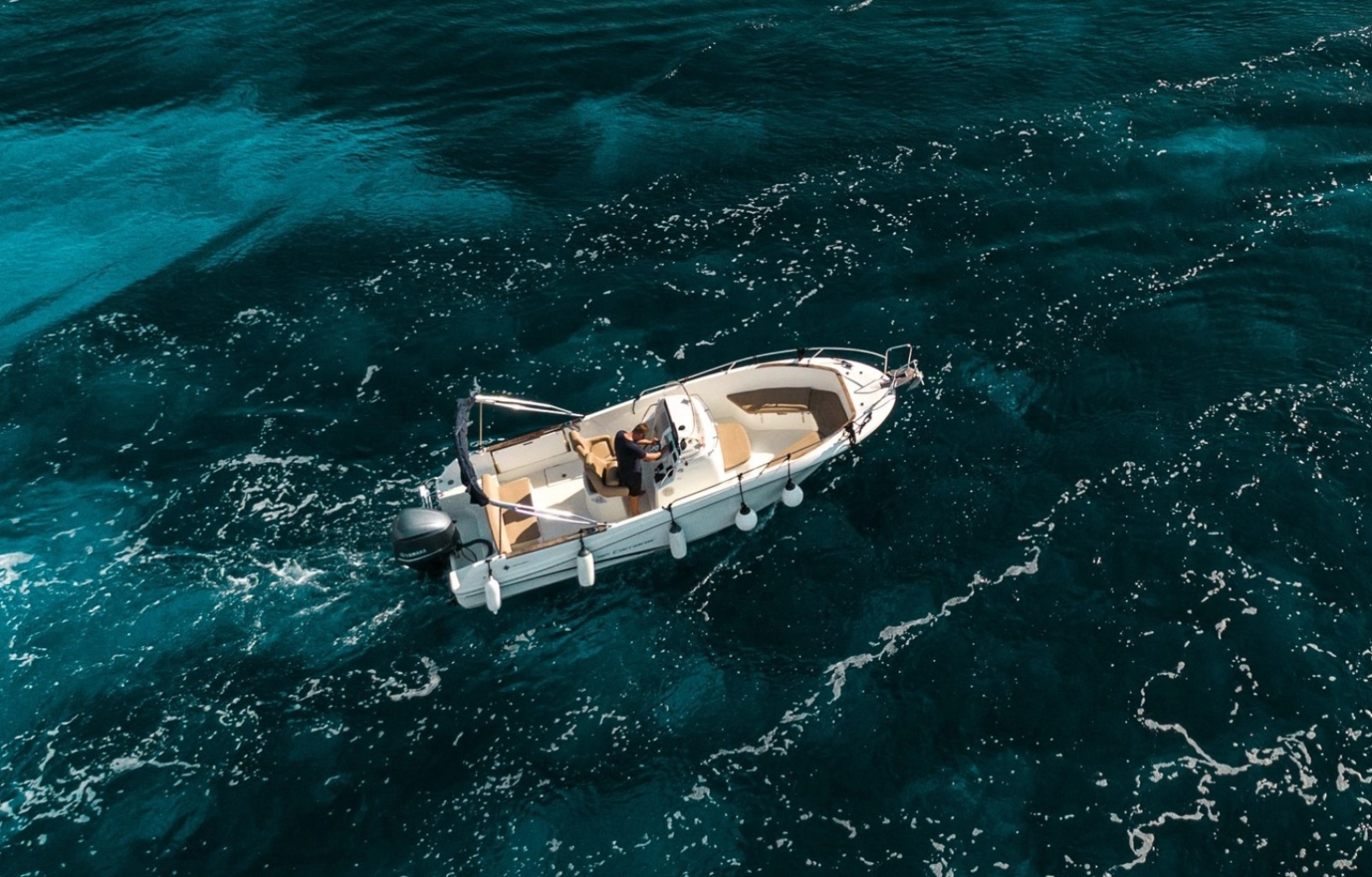 Motorboat for rent Vela Luka at the best price