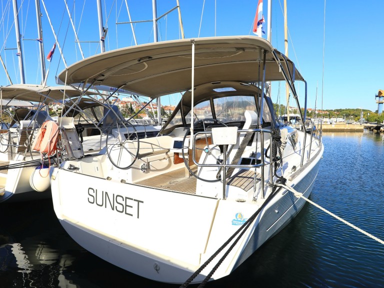 Rent a Dufour Dufour 382 Grand Large Marina Veruda