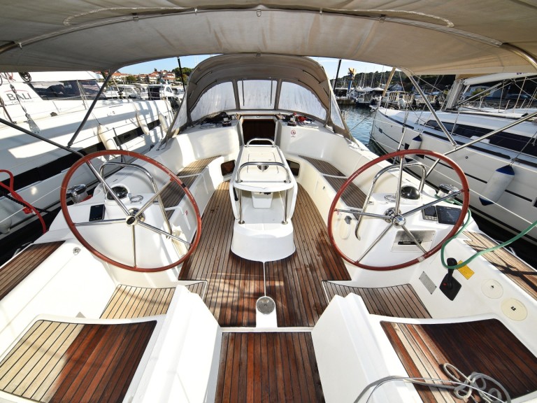 Sailboat rental in Pula - Jeanneau Sun Odyssey 44i