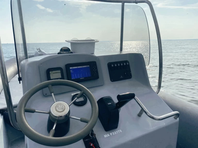 Boat rental Capelli Tempest 700 in Port-Camargue on Samboat