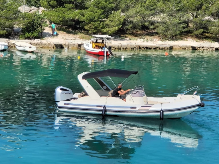 Yacht charter Rogoznica cheap 23