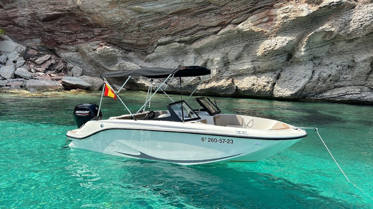 Rent a Motorboat Quicksilver Activ 525 aXess in Santa Ponsa | SamBoat