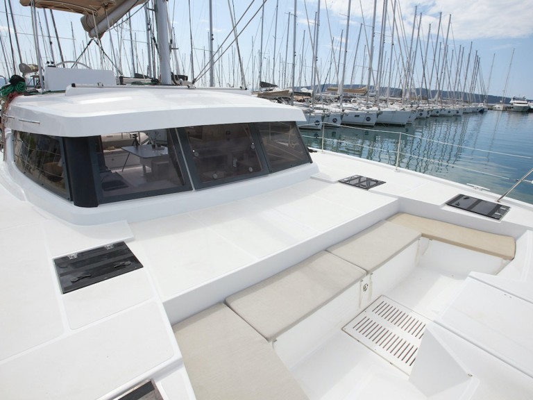 Catamaran rental in Kaštela - Bali Bali Catspace Voile