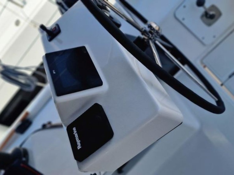 Dufour Dufour 470 in Trogir on SamBoat