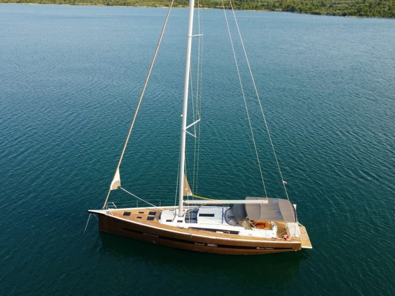 Sailboat rental with or without captain Dufour Pirovac