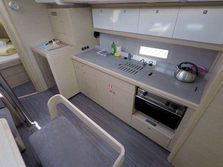 Rent a Dufour Dufour 430 Grand Large Šibenik