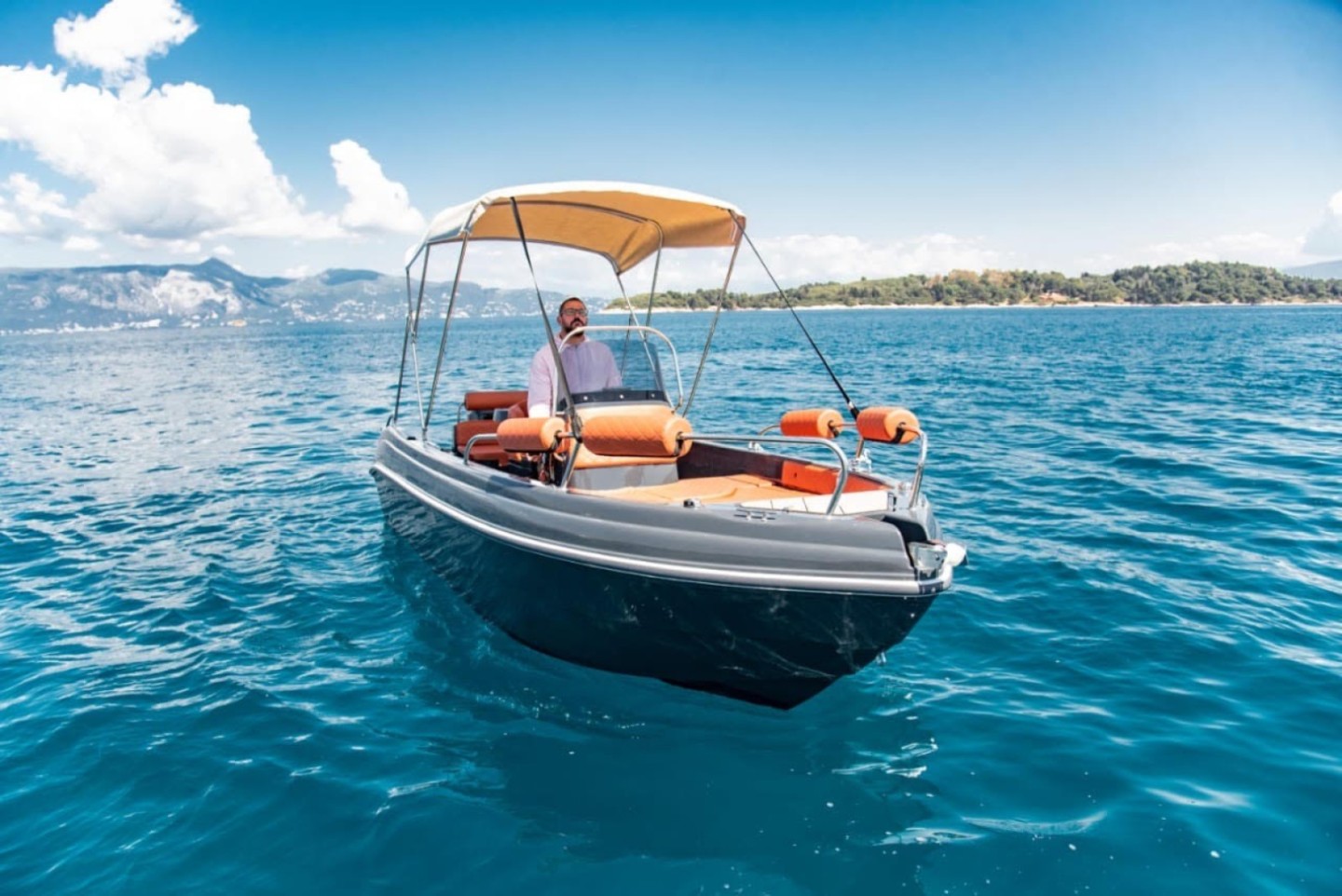 Rent a Motorboat Karel Ithaka 550 in Old port of Corfu (Flash Boat