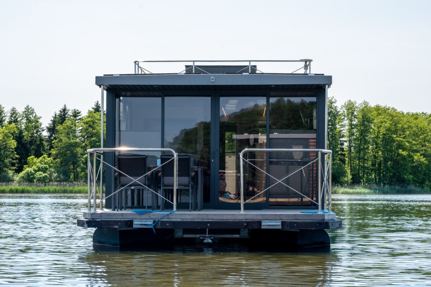 Rent a Houseboat Rivo Campi 400 in Buchholz City | SamBoat