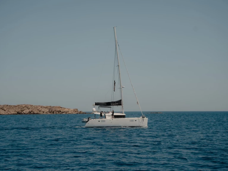 Yacht charter Mykonos (City) cheap Lagoon 450 F