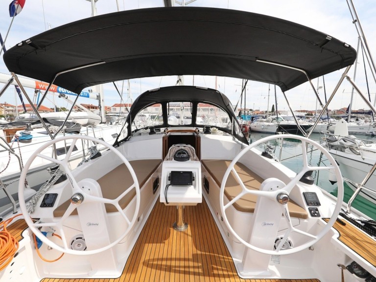 Sailboat rental with or without captain Bavaria Pirovac