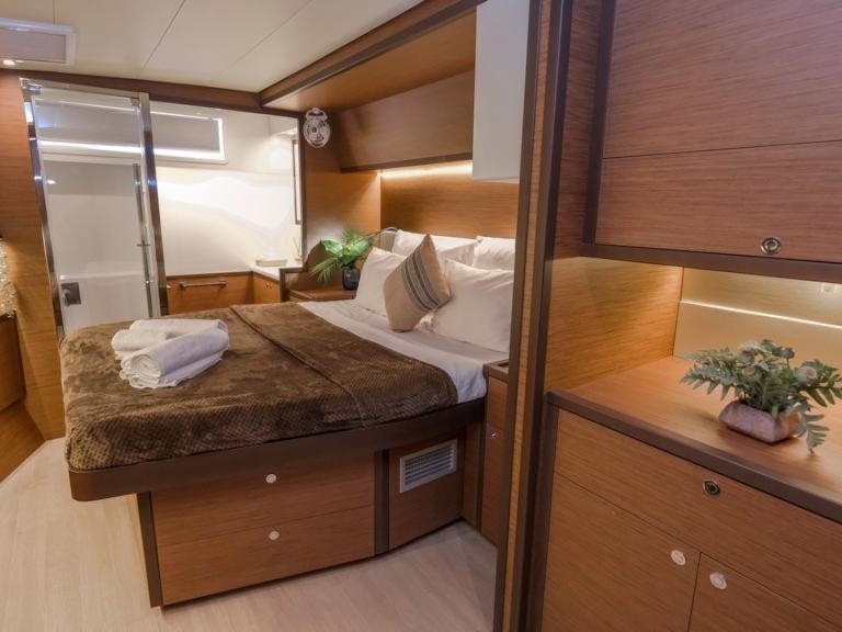 Catamaran rental with or without captain Lagoon Fethiye