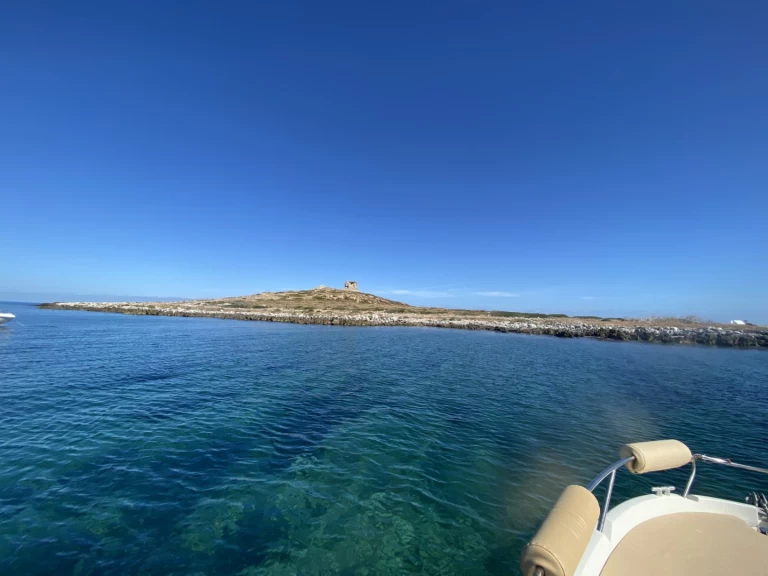 Motorboat for rent Palermo at the best price