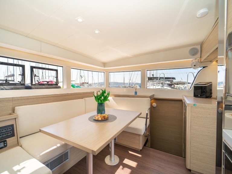 Catamaran for rent Kaštela at the best price