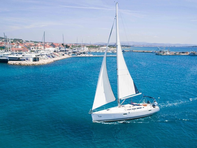 Jeanneau Sun Odyssey 42i in Tribunj on SamBoat