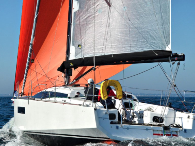  RM 9.70 in La Trinité-sur-Mer on SamBoat