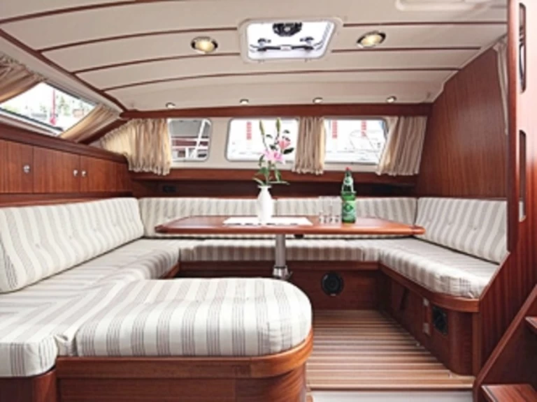 Yacht charter Rostock cheap 41 DS