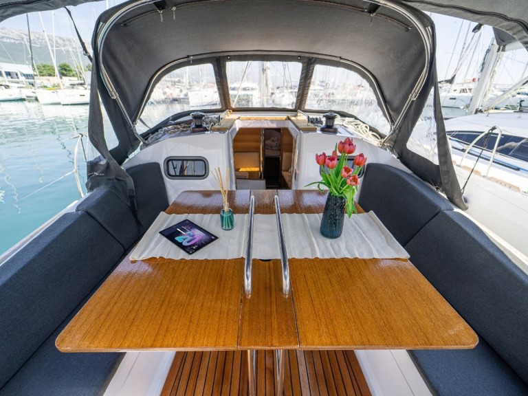 Elan Impression 40.1 in Kaštela on SamBoat