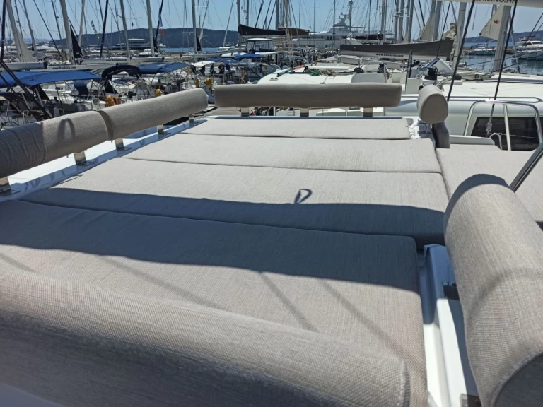 Catamaran rental in Trogir - Bali Bali Catspace Voile