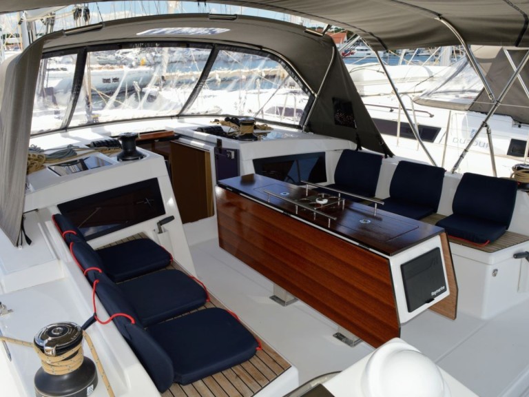 Sailboat for rent Biograd na Moru at the best price