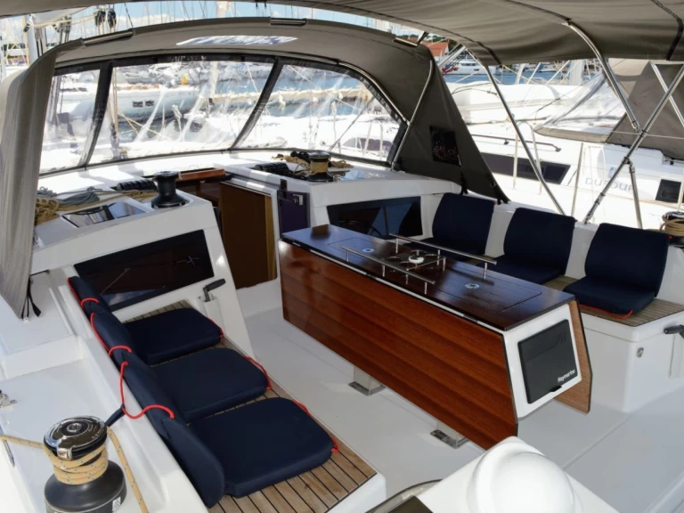 Sailboat for rent Biograd na Moru at the best price