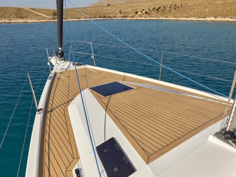 Rent a Elan Impression 45 Pirovac