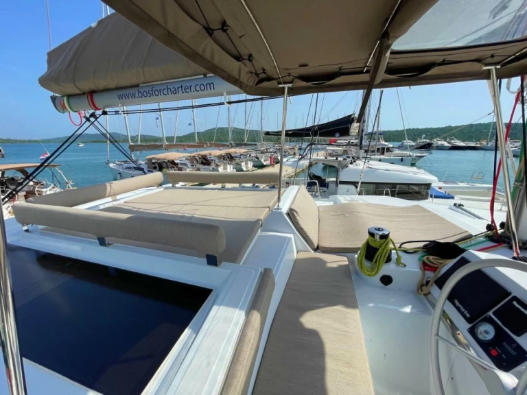 Catamaran rental in Pirovac - Bali Bali 4.2