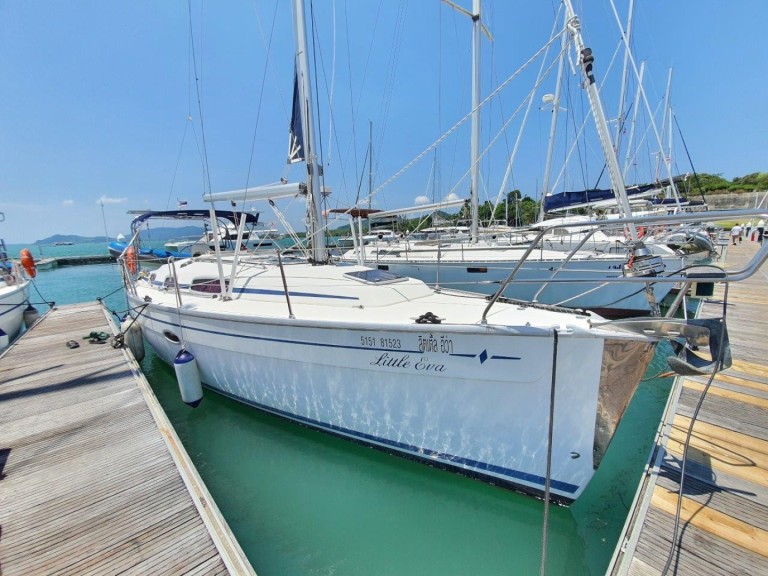 Sailboat for rent Phuket Yacht Haven Marina at the best price