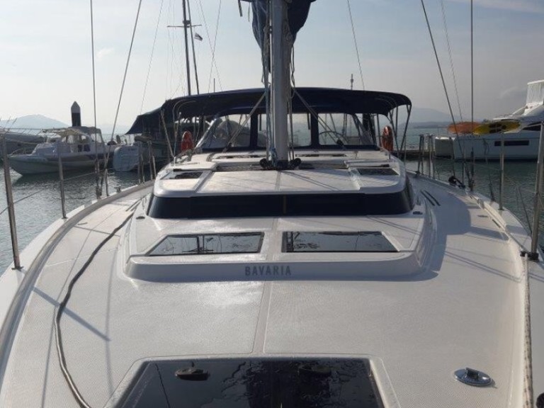 Sailboat for rent Mai Khao at the best price