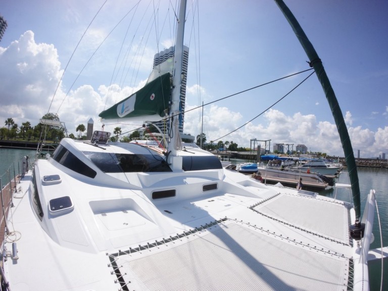 Bareboat Rental Catamaran Island Spirit Yachts with a boat licence