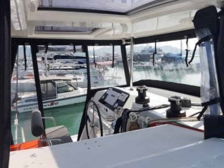 Boat rental Lagoon Lagoon 42 in Mai Khao on Samboat