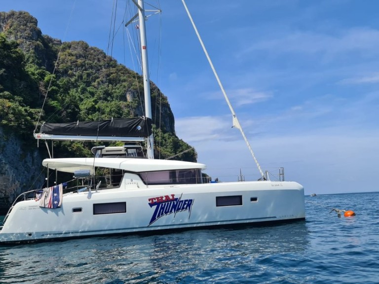 Yacht charter Mai Khao cheap Lagoon 42