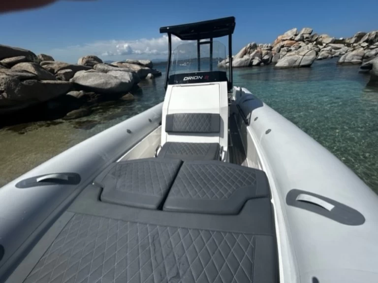 RIB rental in Bonifacio - RIBTECH ORION 8