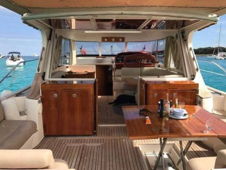 Yacht charter Marseille cheap Mystic 44