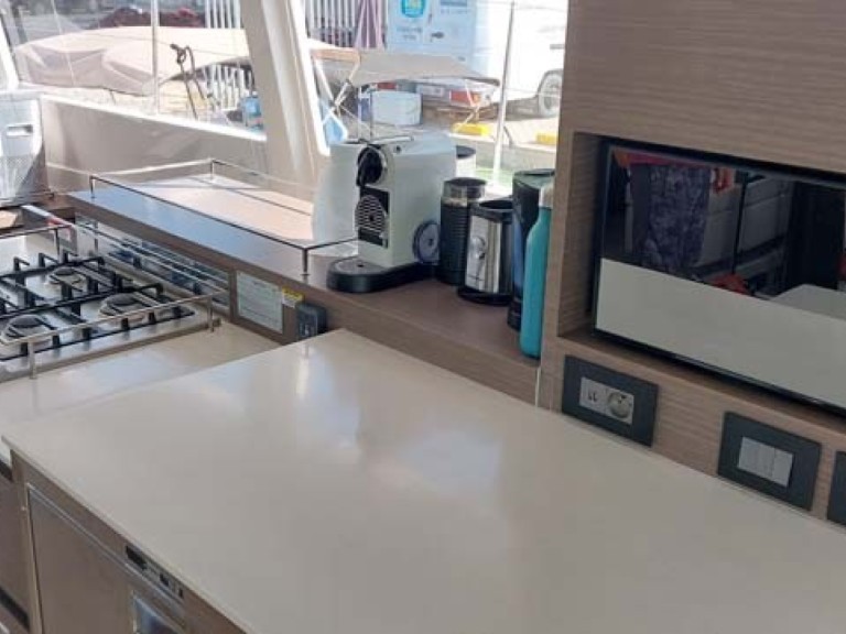 Catamaran for rent Palma de Mallorca at the best price