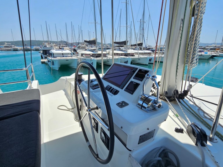 Boat rental Lagoon Lagoon 50 in Seget Donji on Samboat